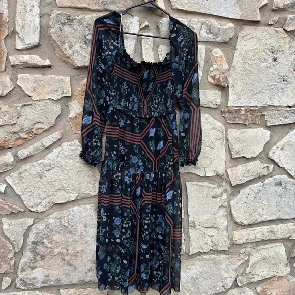 Aritzia wilfred floral dress size small - Picture 2 of 5